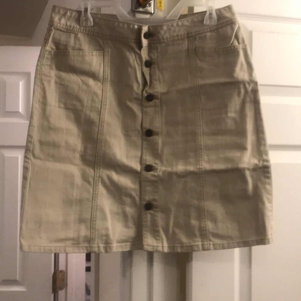 Never worn